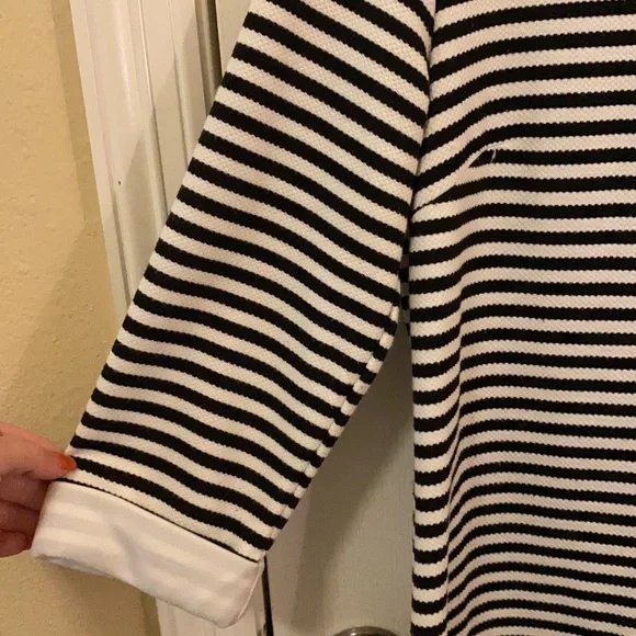 Striped dress - Picture 3 of 5